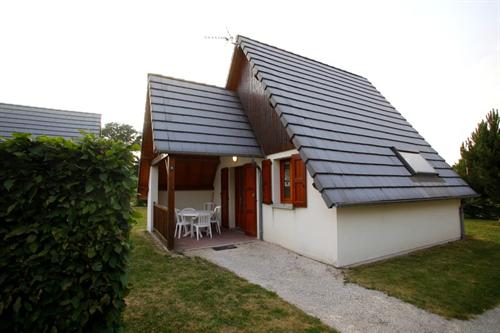 Village chalets du Moulin du Teil Auvergne - Le Rouget visuel 2/10 Village chalets du Moulin du Teil Auvergne - Le Rouget visuel 2/10