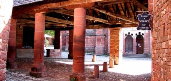 Village chalets du Moulin du Teil Auvergne - Le Rouget visuel 10/10 Village chalets du Moulin du Teil Auvergne - Le Rouget visuel 10/10