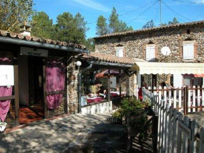 Village de Gîtes Le Martinet Languedoc-Roussillon - Saint-Étienne-Vallée-Française visuel 4/8 Village de Gîtes Le Martinet Languedoc-Roussillon - Saint-Étienne-Vallée-Française visuel 4/8