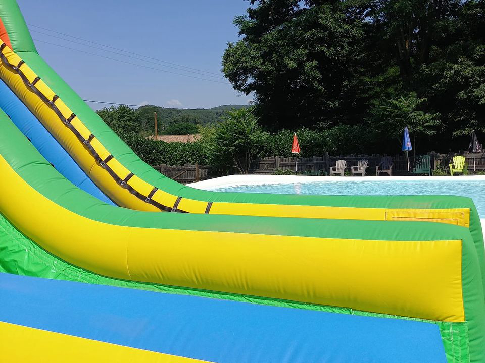 Castanhada Rhône-Alpen - Les Vans visuel 2/5 Castanhada Rhône-Alpen - Les Vans visuel 2/5