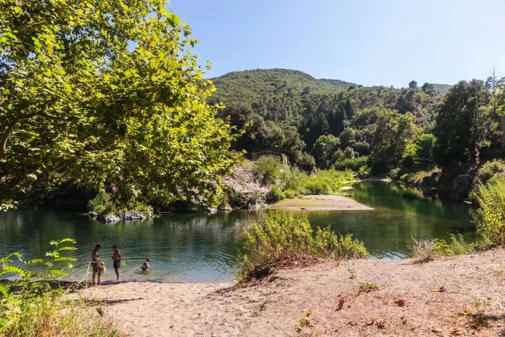 Chateau De L'hom Languedoc-Roussillon - Saumane visuel 3/11 Chateau De L'hom Languedoc-Roussillon - Saumane visuel 3/11