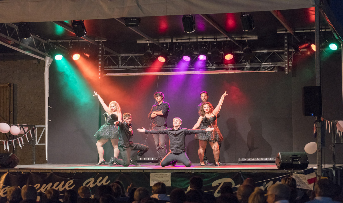 Domaine de Dugny Großes Zentrum - Onzain visuel 6/23 Domaine de Dugny Großes Zentrum - Onzain visuel 6/23