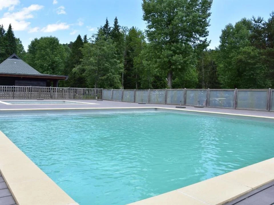 Domaine du Lac Chambon Auvergne - Murol visuel 2/8 Domaine du Lac Chambon Auvergne - Murol visuel 2/8