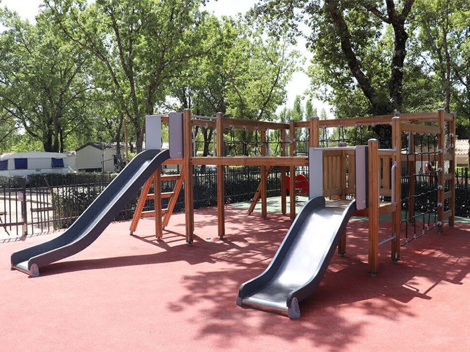 International Camping Provence-Alpes-Côte d'Azur - Aups visuel 10/13 International Camping Provence-Alpes-Côte d'Azur - Aups visuel 10/13