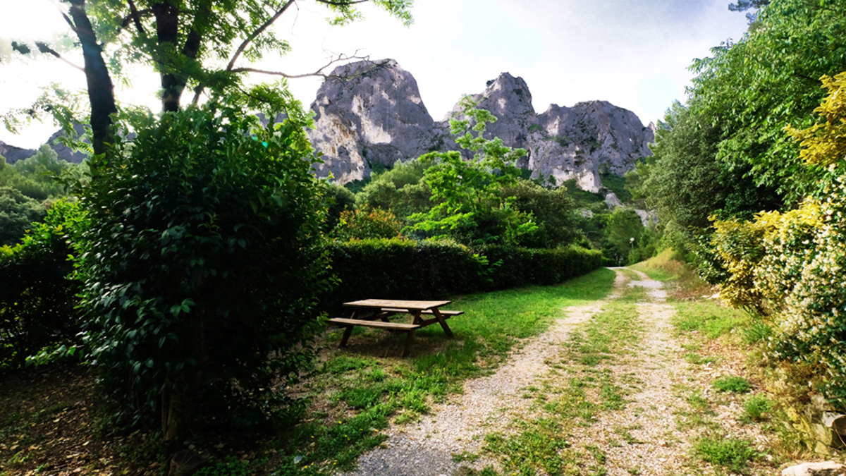 La Vallée Heureuse Provence-Alpes-Côte d'Azur - Orgon visuel 17/29 La Vallée Heureuse Provence-Alpes-Côte d'Azur - Orgon visuel 17/29