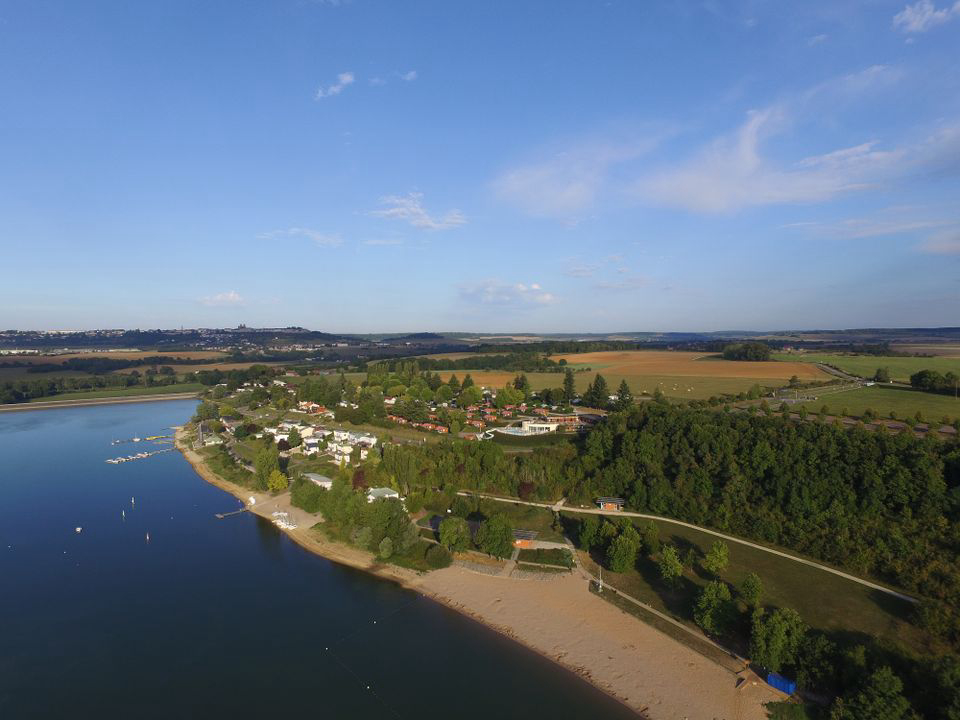 Lac de la Liez Champagner-Ardennen - Peigney visuel 6/9 Lac de la Liez Champagner-Ardennen - Peigney visuel 6/9