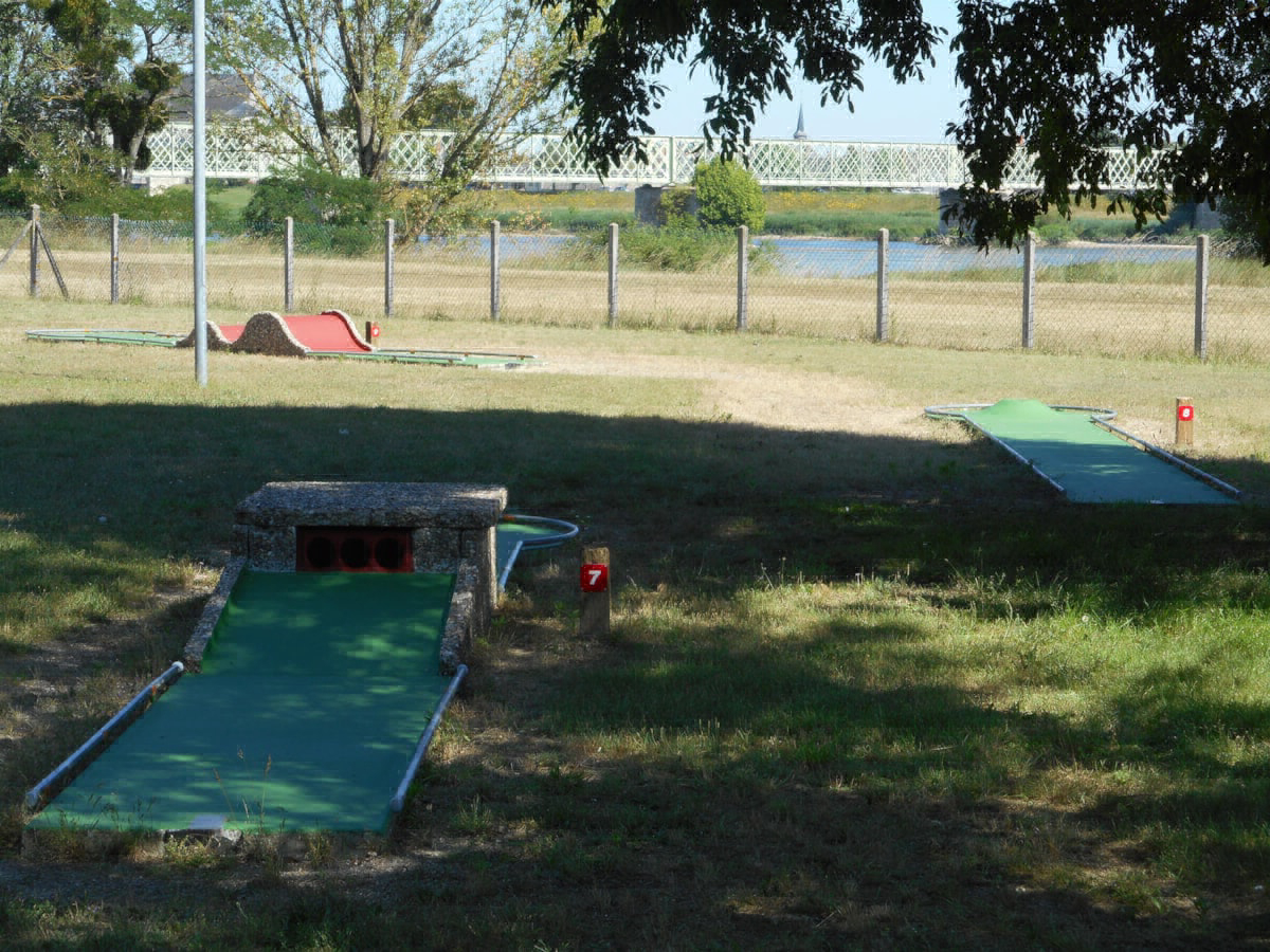 Le Jardin de Sully Großes Zentrum - Saint-Père-sur-Loire visuel 8/8 Le Jardin de Sully Großes Zentrum - Saint-Père-sur-Loire visuel 8/8