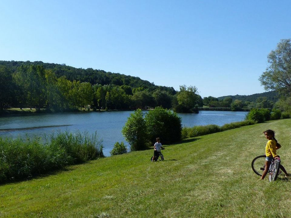 Le Lac Aquitanien - Plazac visuel 2/5 Le Lac Aquitanien - Plazac visuel 2/5
