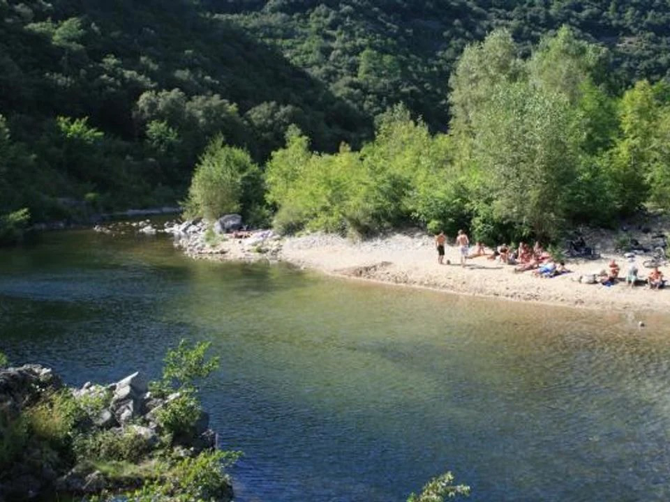 Les Chataigniers Rhône-Alpen - Ribes visuel 2/11 Les Chataigniers Rhône-Alpen - Ribes visuel 2/11