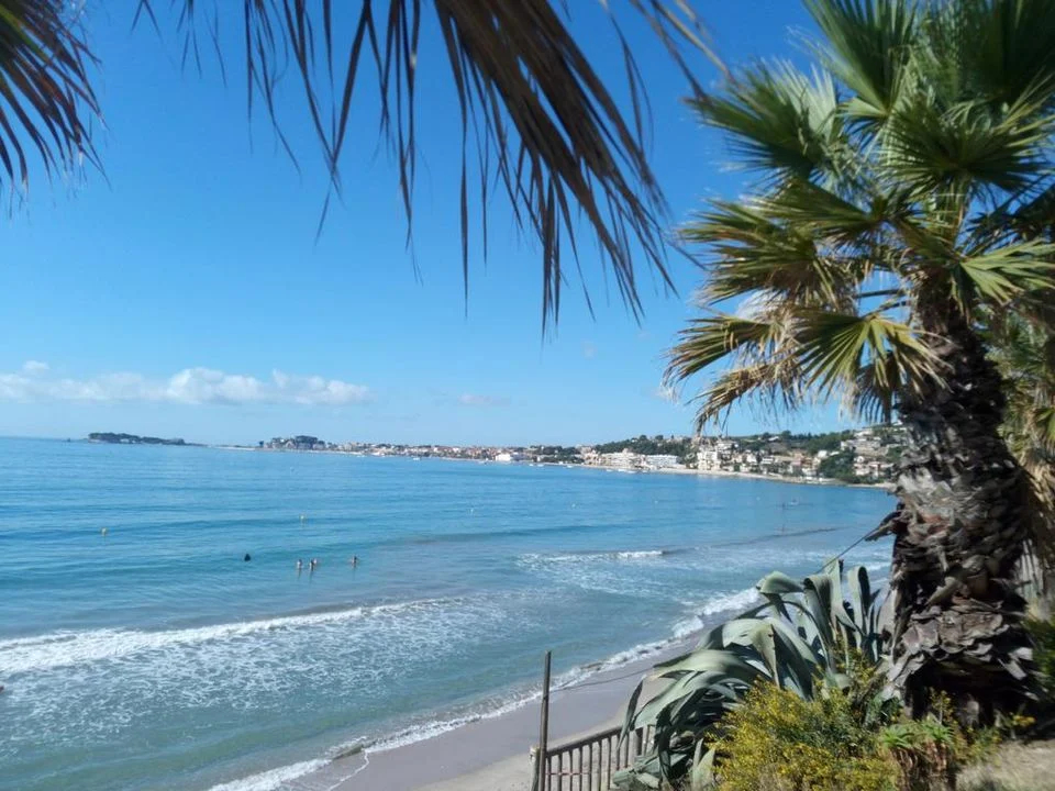 Les Fontanettes Provence-Alpes-Côte d'Azur - La Seyne-sur-Mer visuel 6/7 Les Fontanettes Provence-Alpes-Côte d'Azur - La Seyne-sur-Mer visuel 6/7