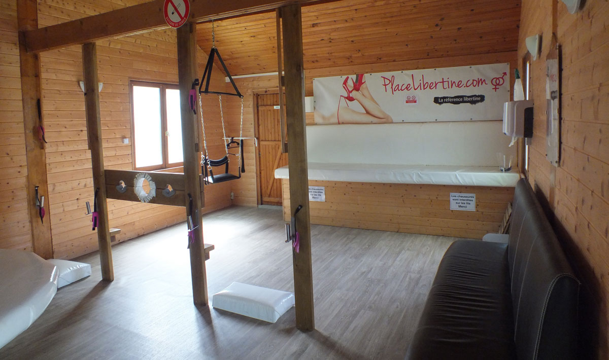 Libertin La Roseraie Auvergne - Brugheas visuel 8/11 Libertin La Roseraie Auvergne - Brugheas visuel 8/11