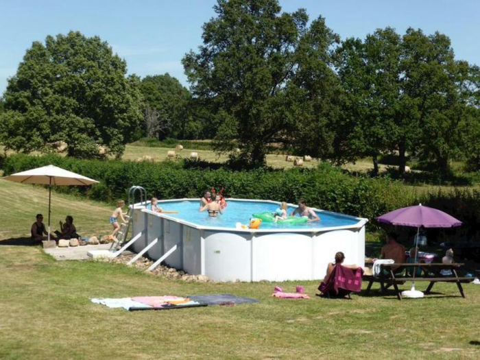 Camping Dun Le Palestel - 