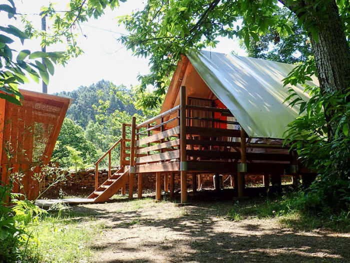 Camping La Chataigneraie - Mayres