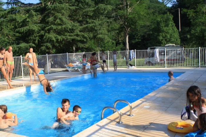 Camping Le Petit Pyreneen - Le Mas-d'Azil