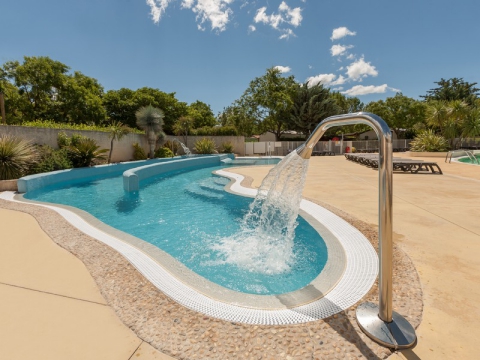 Camping -Les Amandiers - Gallargues le Montueux - Languedoc-Roussillon - Frankreich Camping -Les Amandiers - Gallargues le Montueux - Languedoc-Roussillon - Frankreich