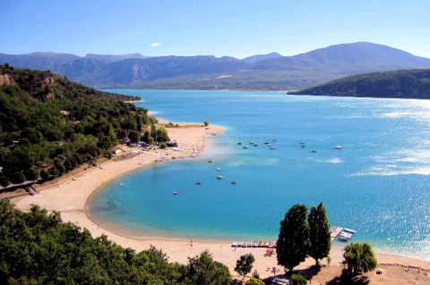 Camping Les Pins - Les Salles-sur-Verdon