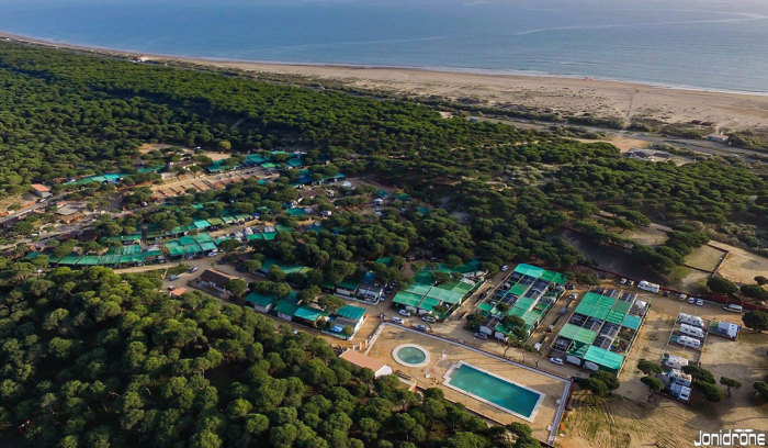 Camping Playa la Bota - 