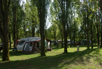 Camping Montpon-Ménestérol - 2 - MAGAZINs