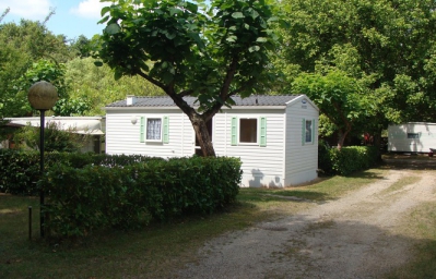 Camping Le Maine Blanc - Saint-Christoly-de-Blaye