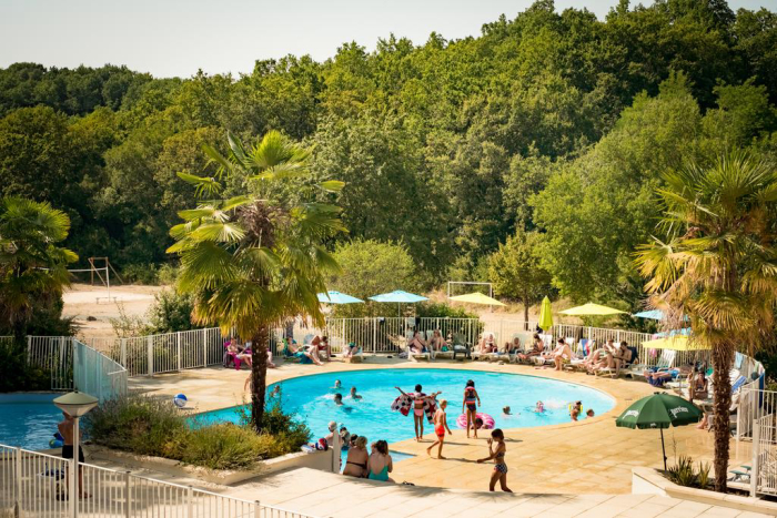 Camping Chalets du Soleil - Mauroux