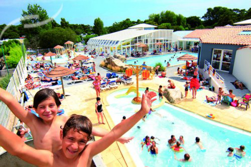 Camping Les Sables-d'Olonne - 6 - MAGAZINs